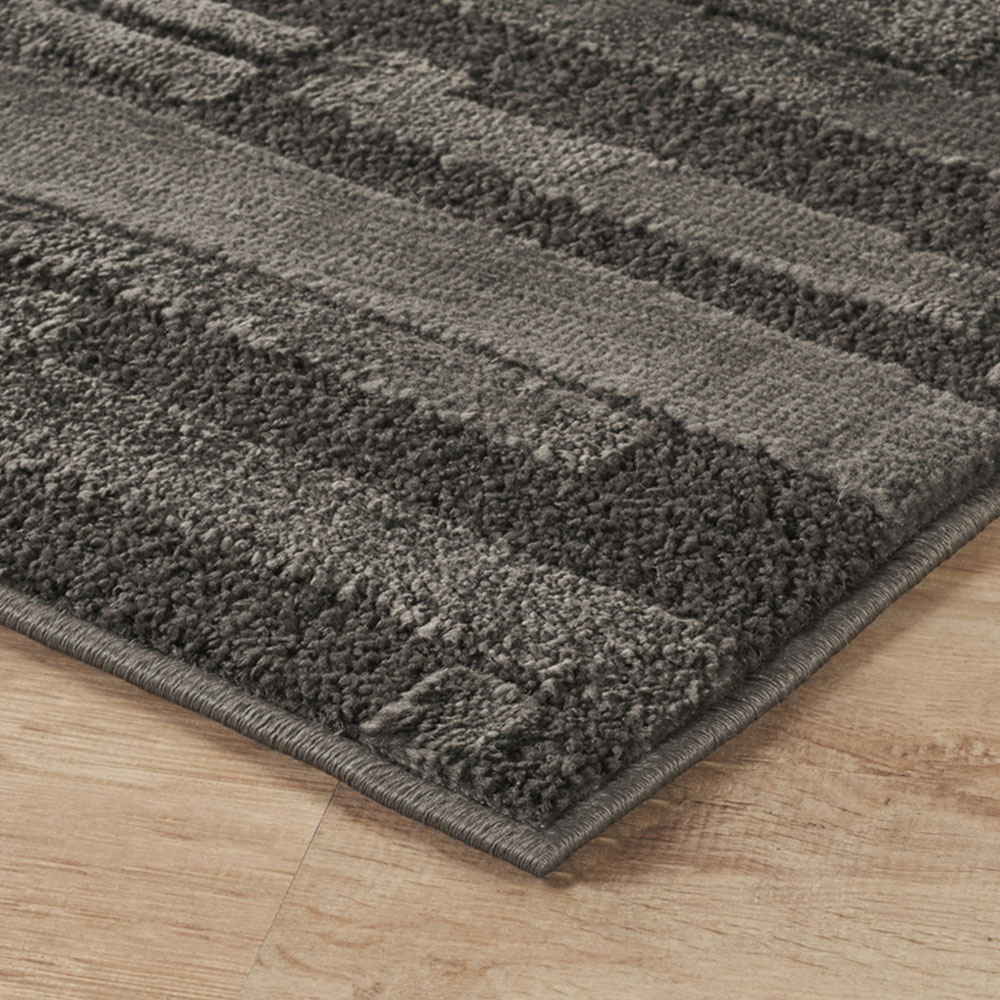 Desire Rugs Hamilton Dark Grey Bold Geometric Rug 60 x 220cm Image 4
