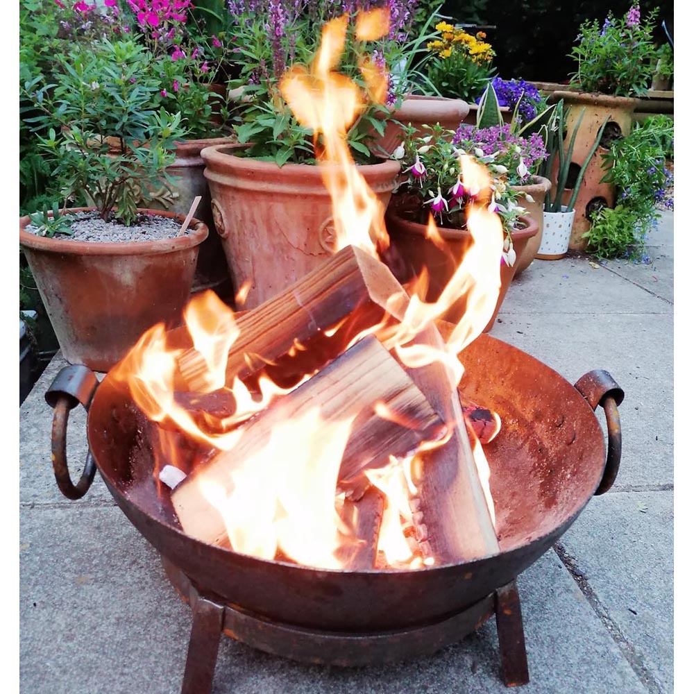 Inspirational Gifting Rustic Hand Made Steel Kadai BBQ and Fire Pit with Stand and Grill 40cm Image 2