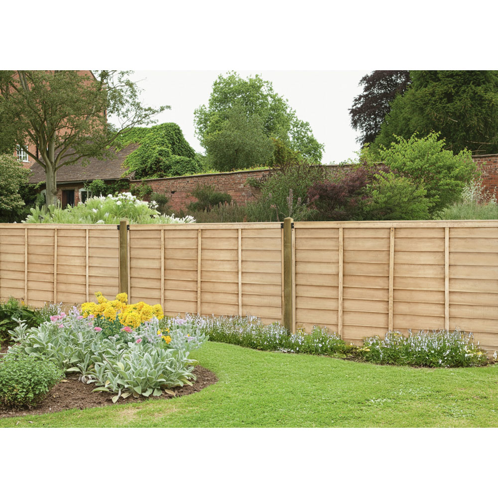 Forest Garden 6 x 3ft Natural Signature Lap Fence Panel Image 5