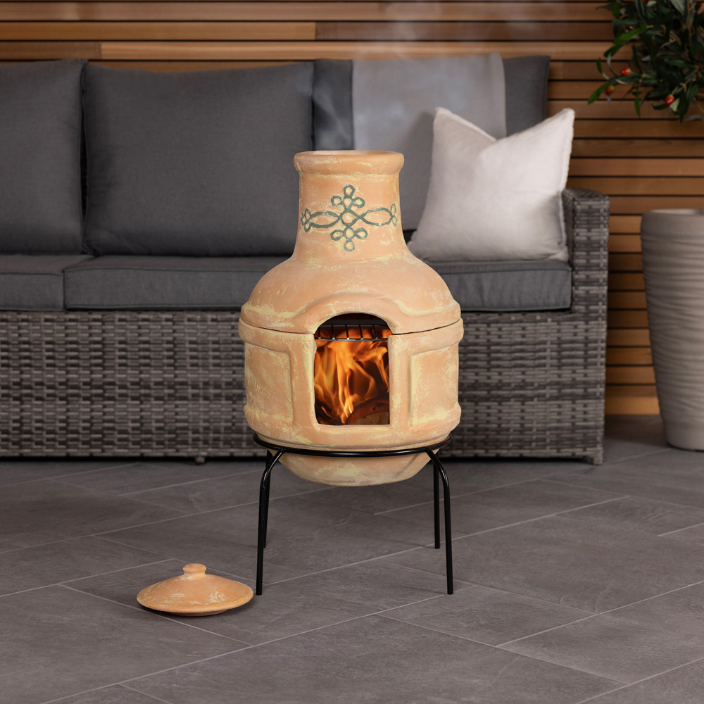 Charles Bentley Chiminea With Grill Image 2