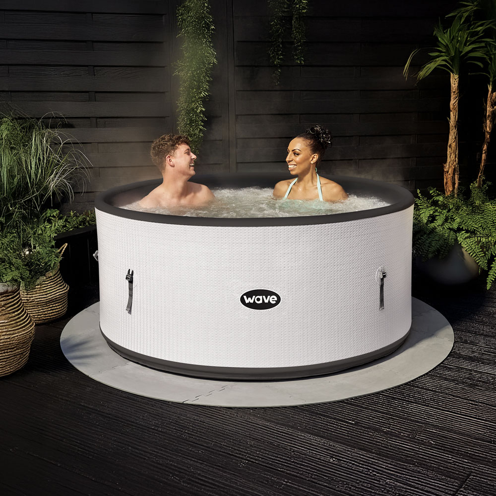 Wave Spas Ontario 6 Person Herringbone Round Drop Stitch Hot Tub Image 2
