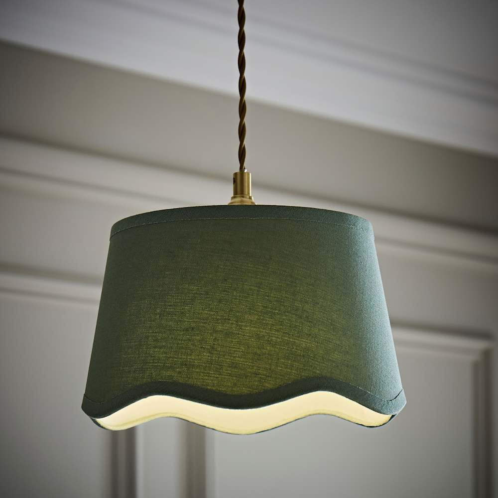 ValueLights Mabel Sage Linen Scallop Edge Small Lamp Shade Image 3