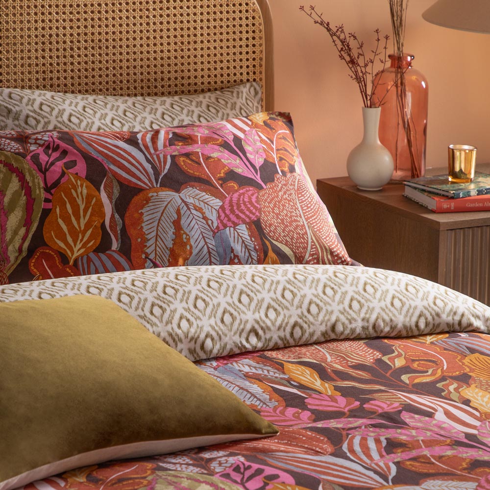 Furn King Size Utopia Printed Reversible Duvet Set Image 4
