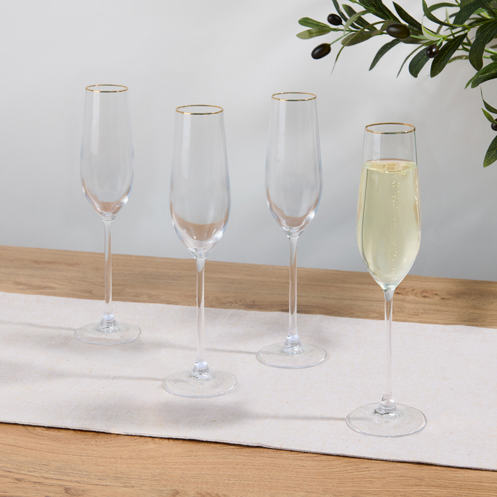 Pack of 4 Gold Rim Champagne Glasses Image 2