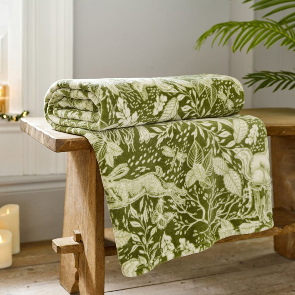 Deyongs Sage Winter Forest Throw 140 x 180cm Image 2