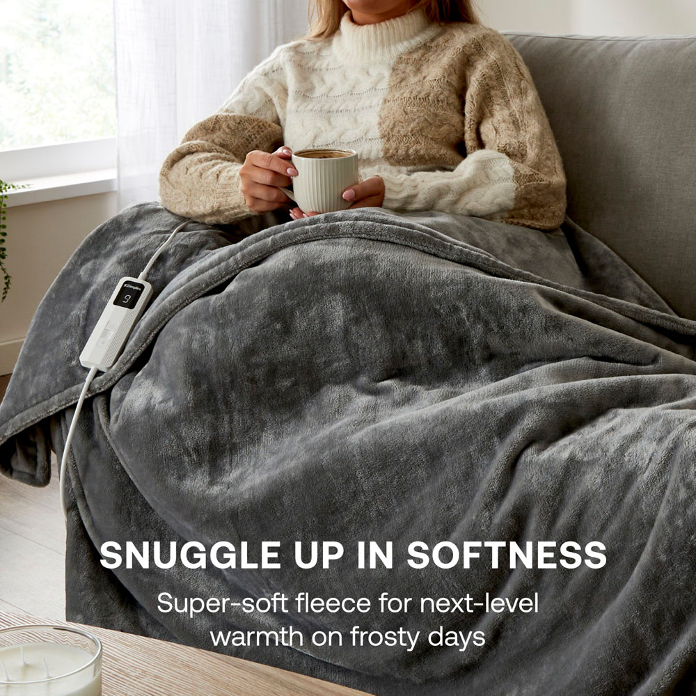 Dimplex Super Cosy Grey Fleece Heated Throw 130 x 180cm Image 3