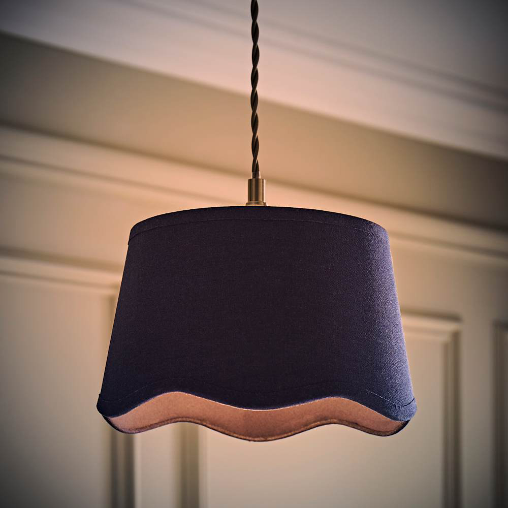 ValueLights Mabel Navy Linen Scallop Edge Small Lamp Shade Image 2