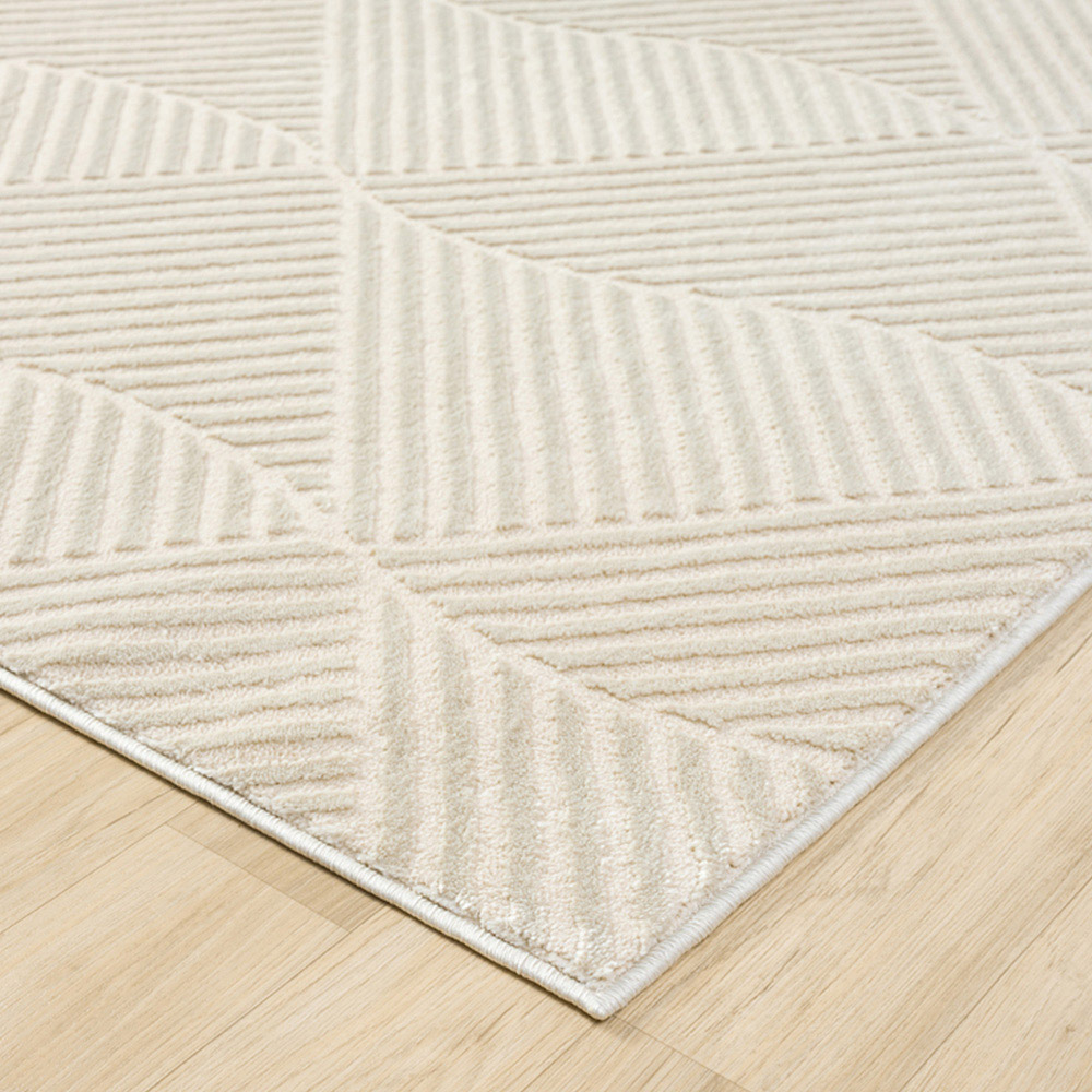 Desire Rugs Vellure Cream Metallic Sheen Pyramid Design Rug 120 x 170cm Image 3