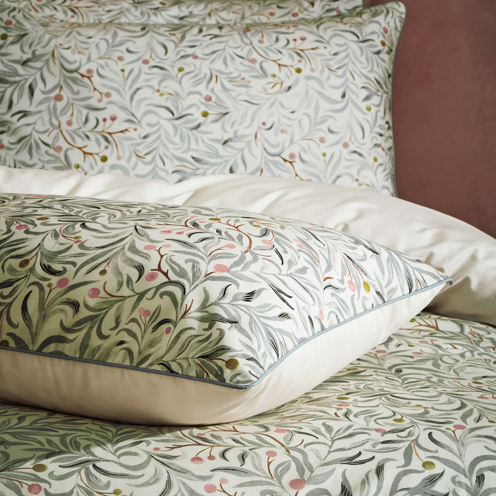 EW by Edinburgh Weavers Malory Botanical Super King Size Eucalyptus Cotton Duvet Cover Set Image 4