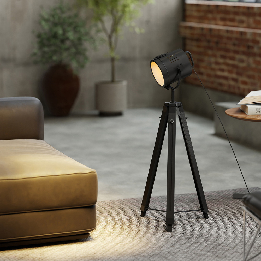 HOMCOM Black Wooden Industrial Tripod Floor Lamp Image 4