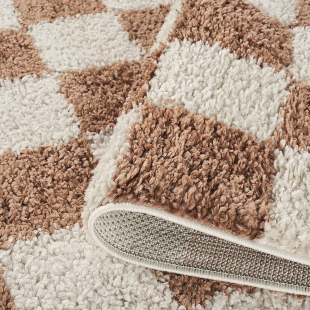 Desire Rugs Chester Terracotta Shaggy Checkered Rug 200 x 290cm Image 4
