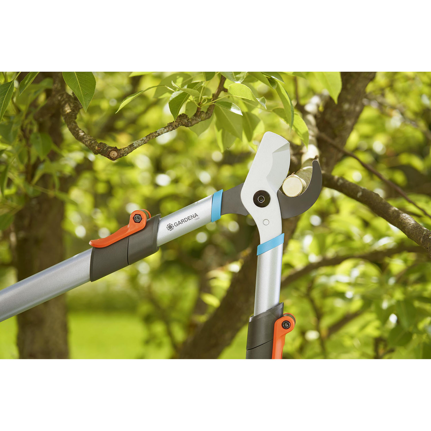 Gardena Telescopic Lopper - Silver Image 6