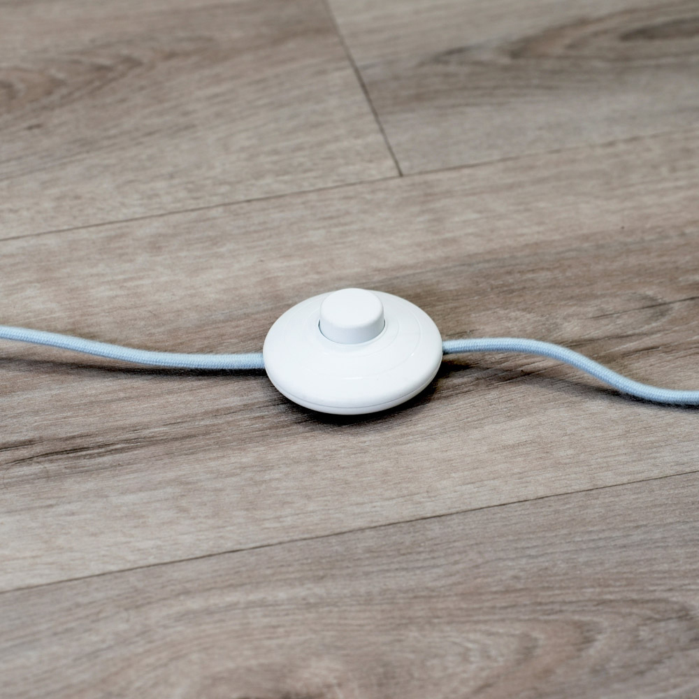 ValueLights Bobbins Green Scallop Shade Powder Blue LED Floor Lamp Image 4