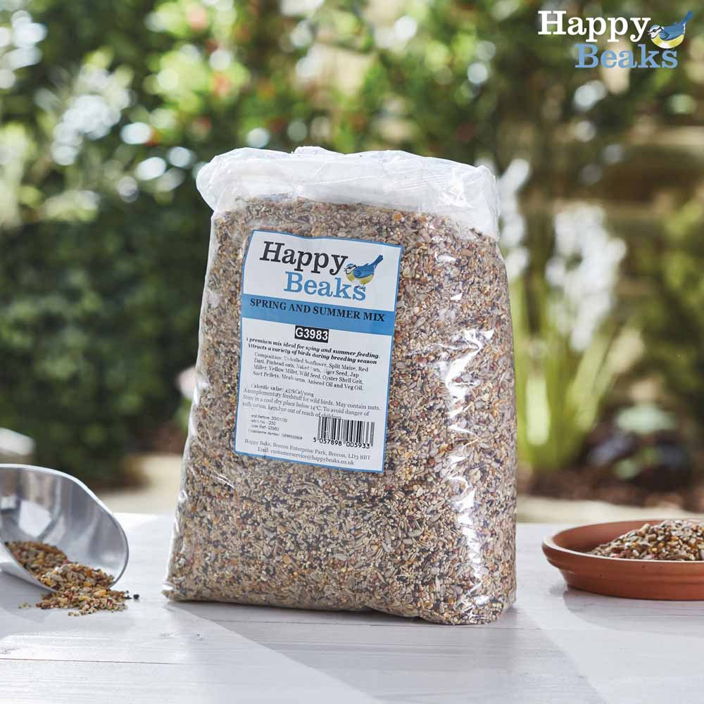 Happy Beaks Premium Spring and Summer Seed Mix Bird Food 25.5kg Image 2