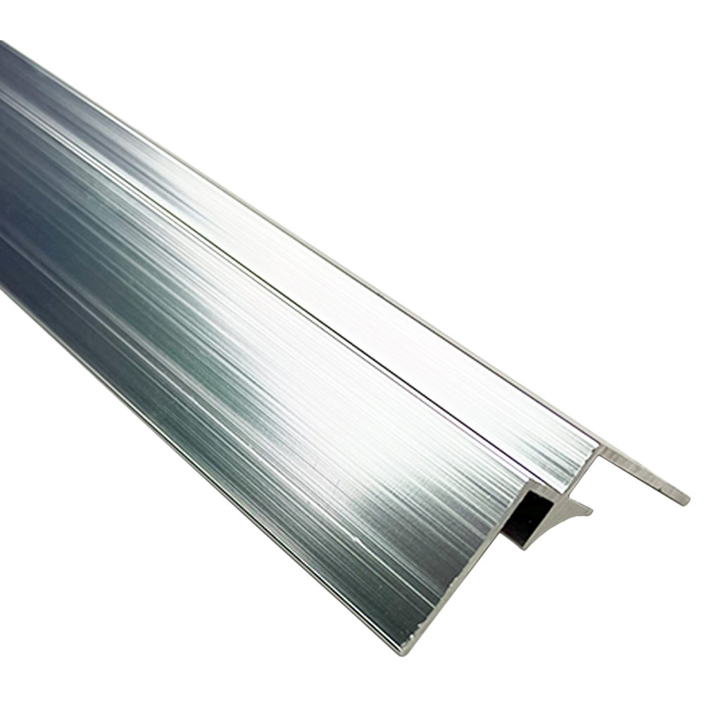 Wetwall Alloy Polished Silver Internal Corner 2440mm Image 1