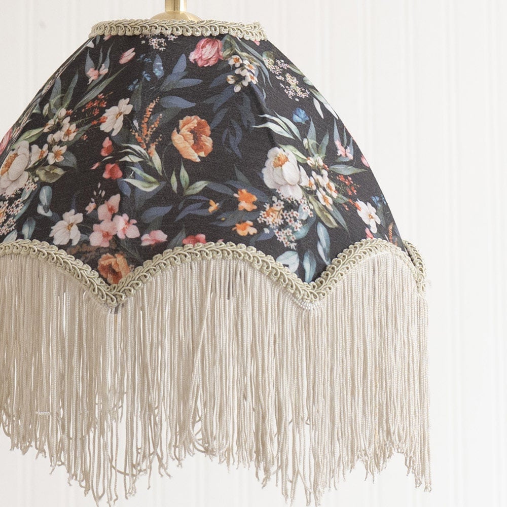 ValueLights Peony Scalloped Floral Fabric Classic Lamp Shade with Cream Tassels Image 3