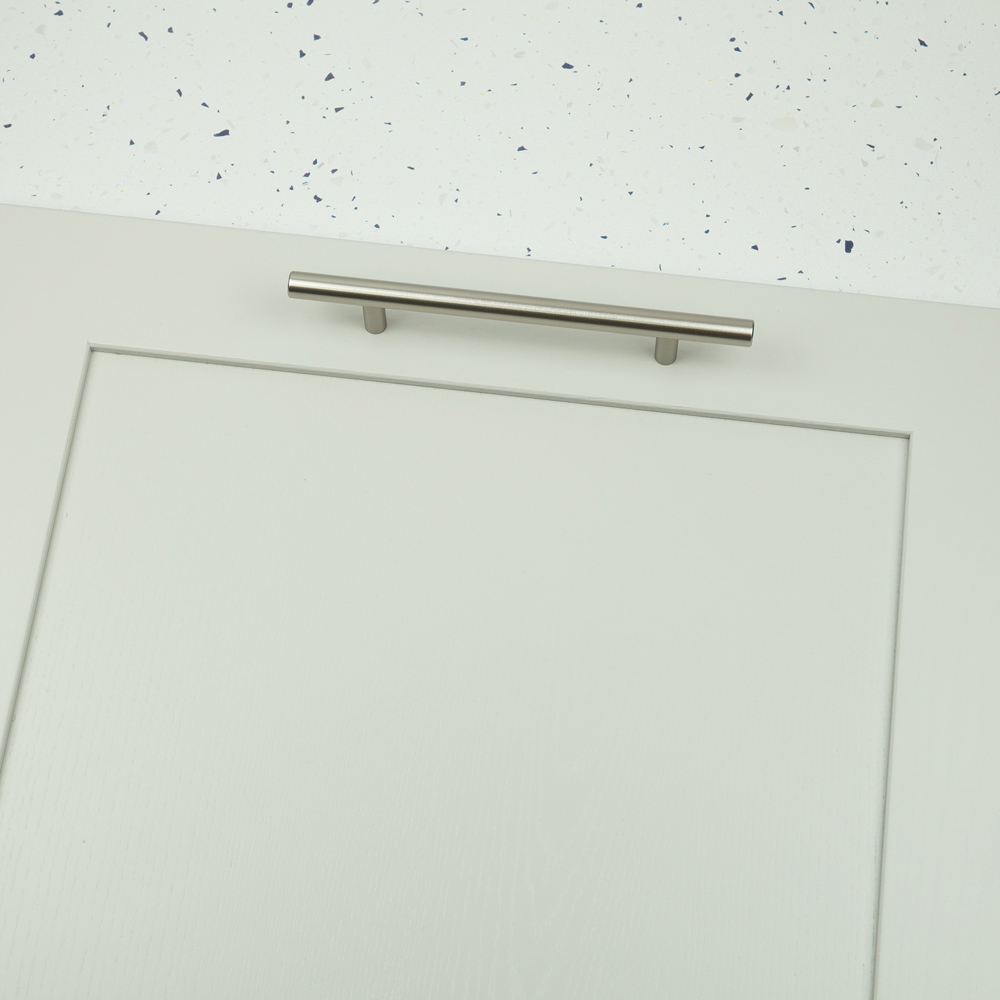 Handle & Home Brushed Nickel Bar Handle 128mm Image 6