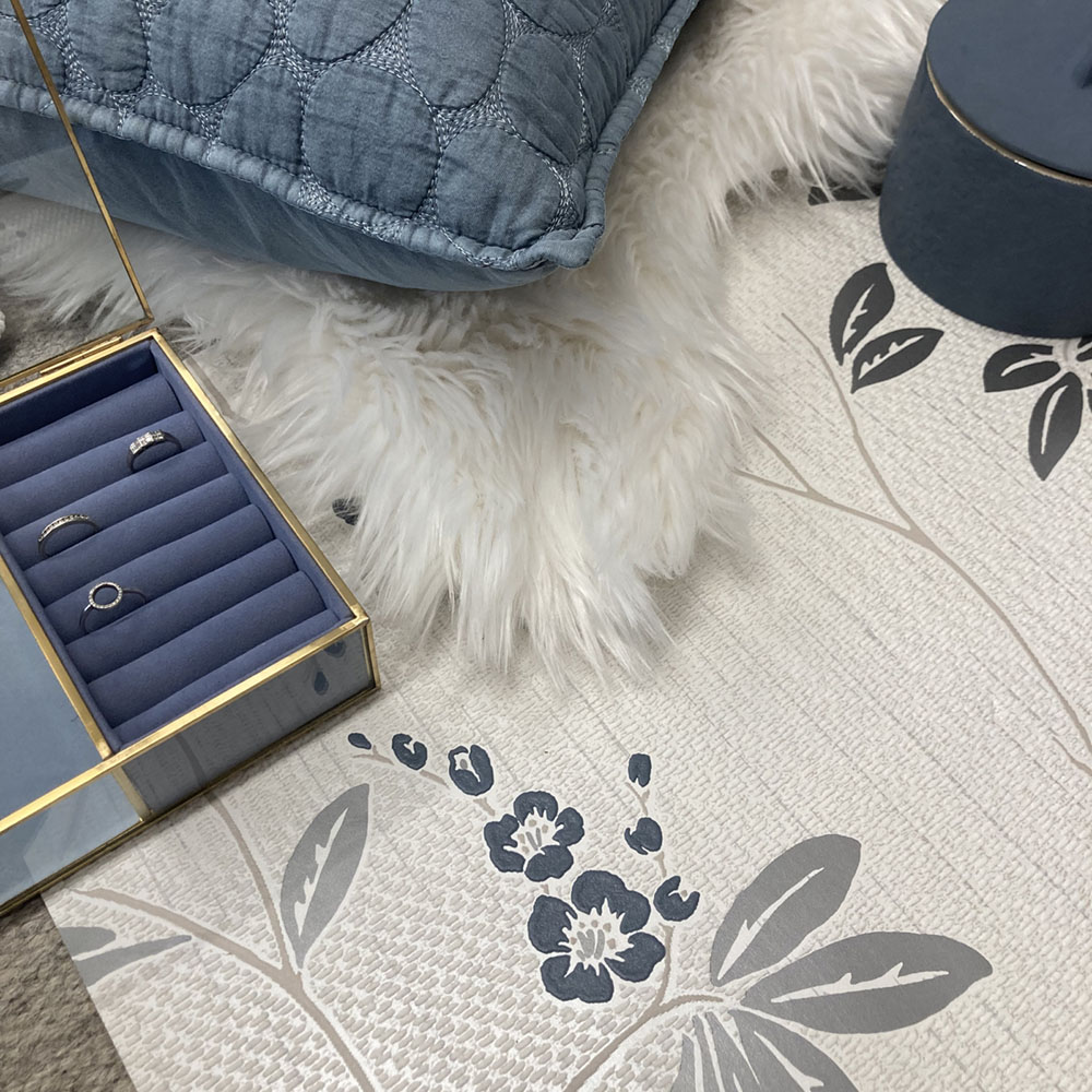 Belgravia Amelie WHITE / NAVY Image 5