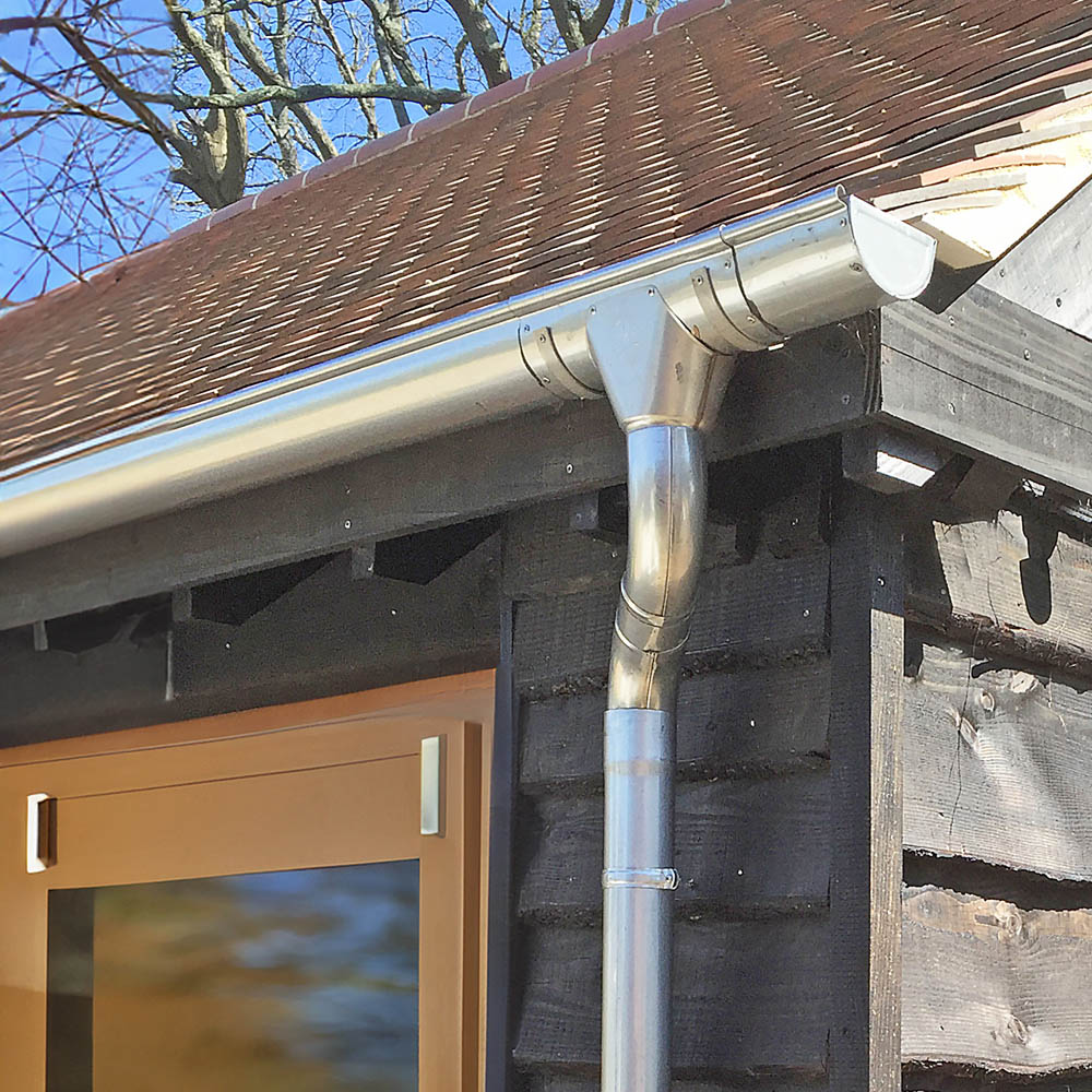 Metal Gutta Half Round Stainless Steel Gutter 125 x 76mm 10 Pack Image 6