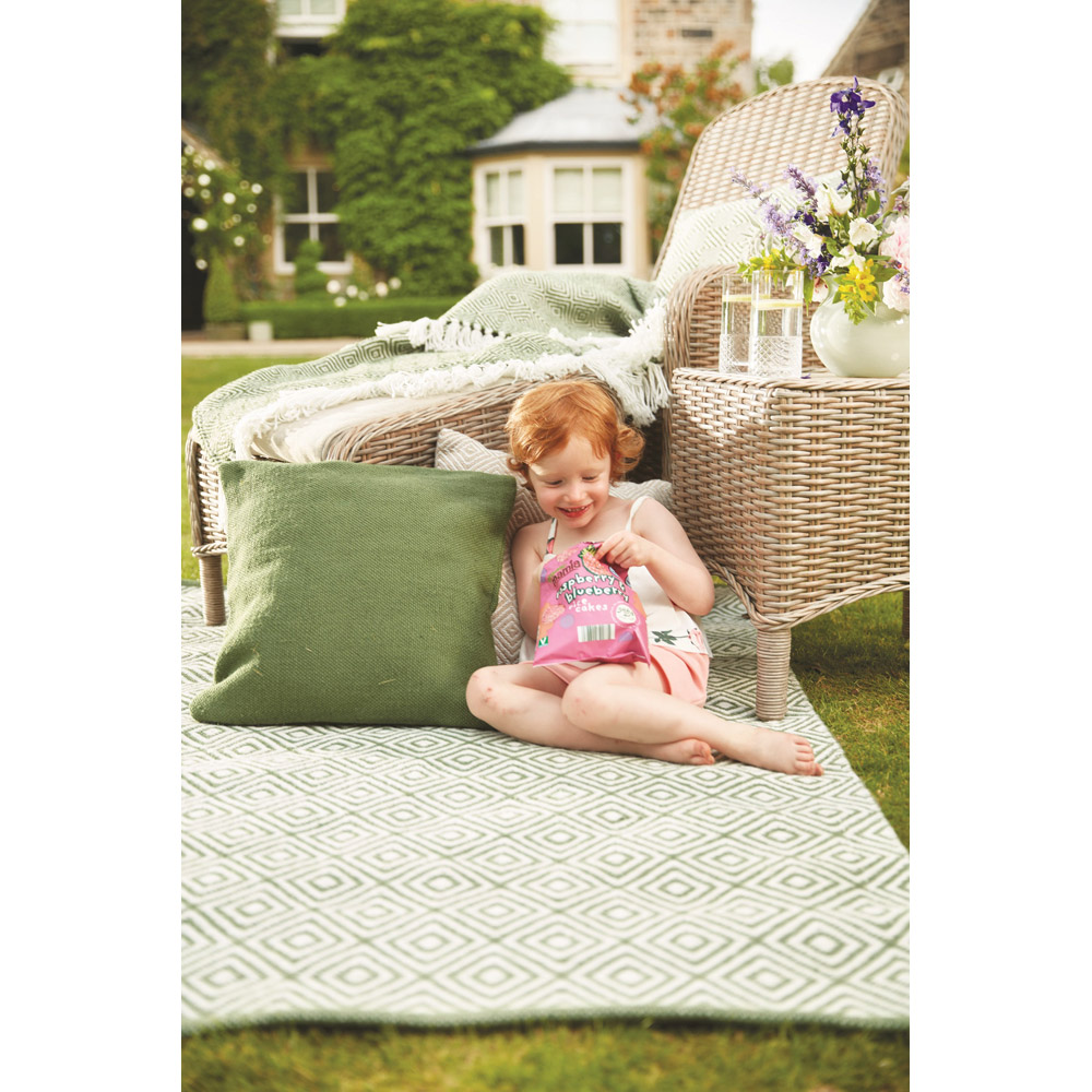 Hug Rug Dark Green Diamond Woven Rug 160 x 230cm Image 4