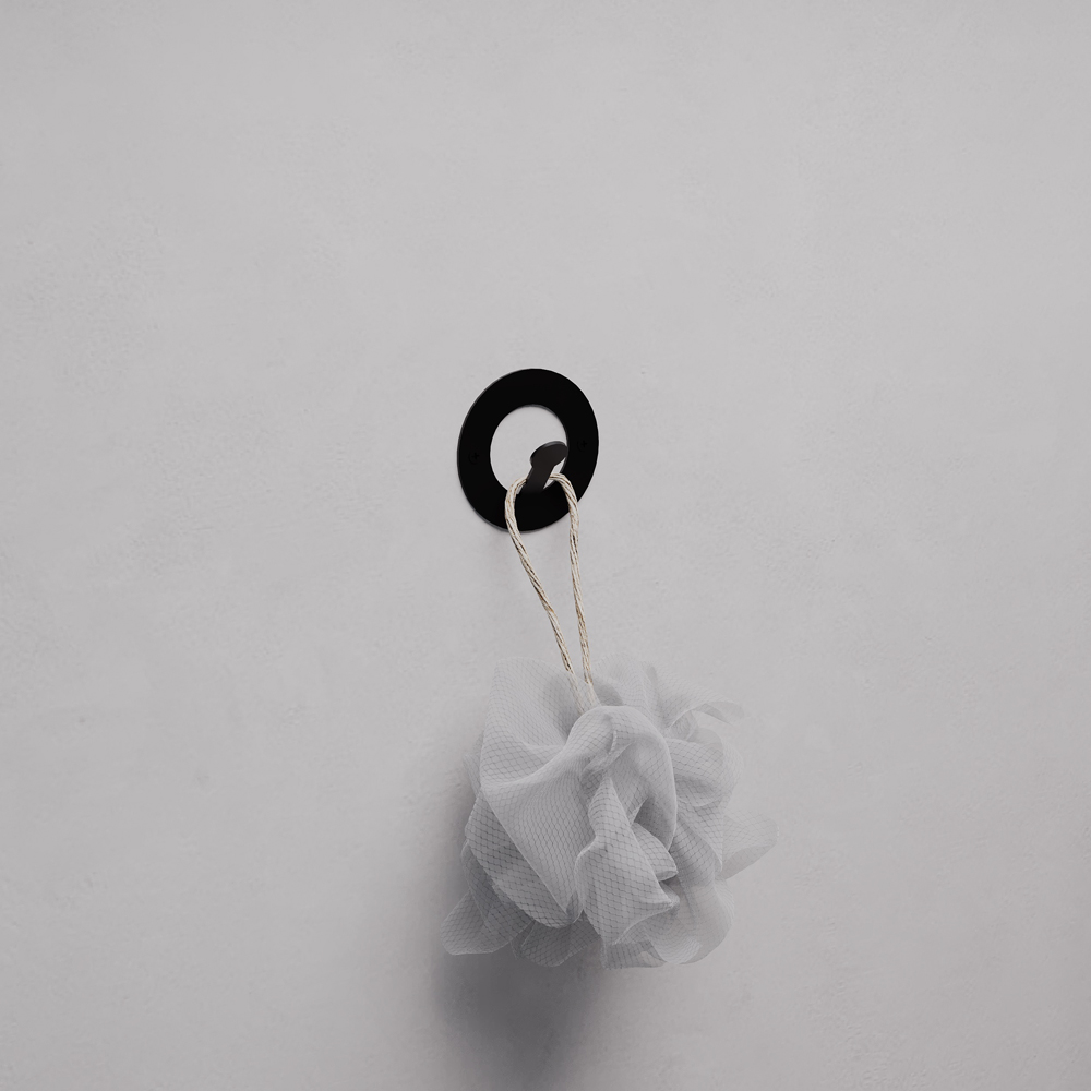 Decortie Kaly Round Backplate Design Black Metal Hanger 3 Pack Image 5