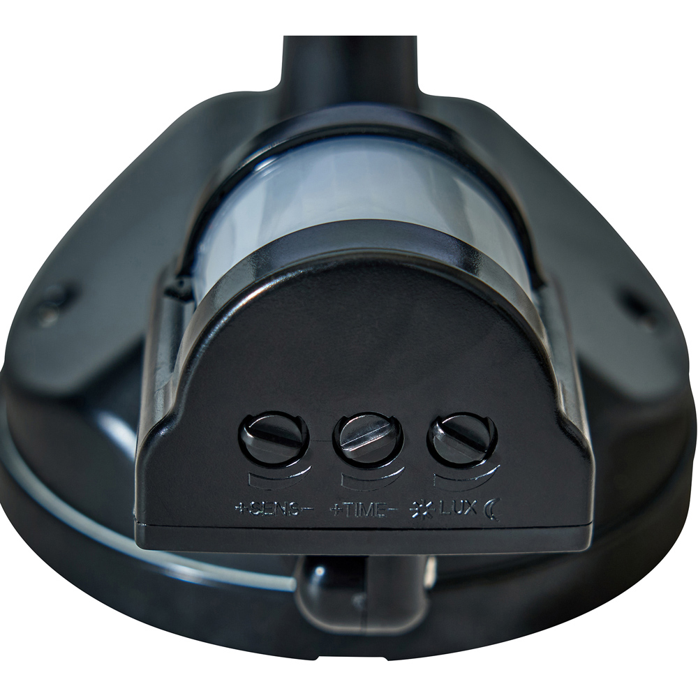 Zink Luna Black Twin Floodlight with PIR Sensor Image 4