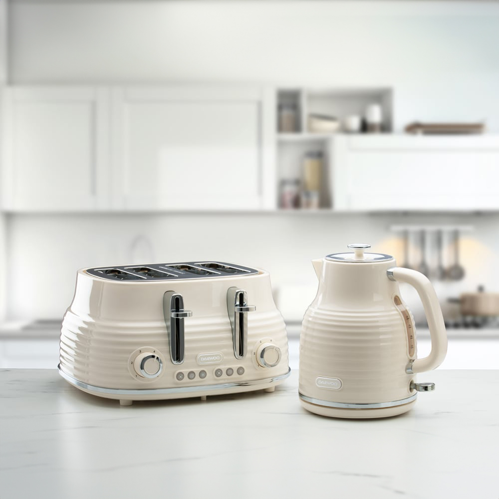 Daewoo Sienna Cream 1.7L Jug Kettle Image 4