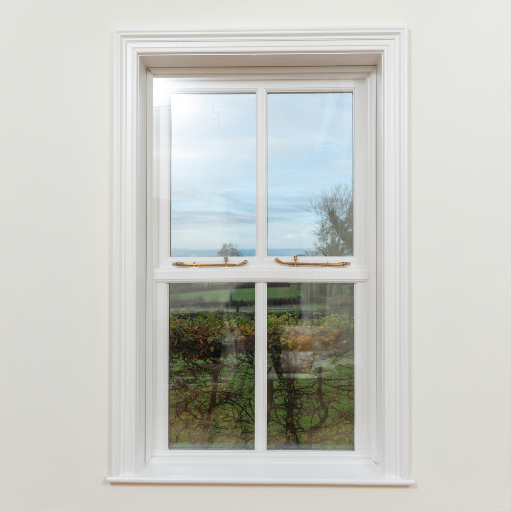 Flat Glazing Liteglaze High Gloss Clear Acrylic Sheet 1800 x 1200 x 2mm Image 2