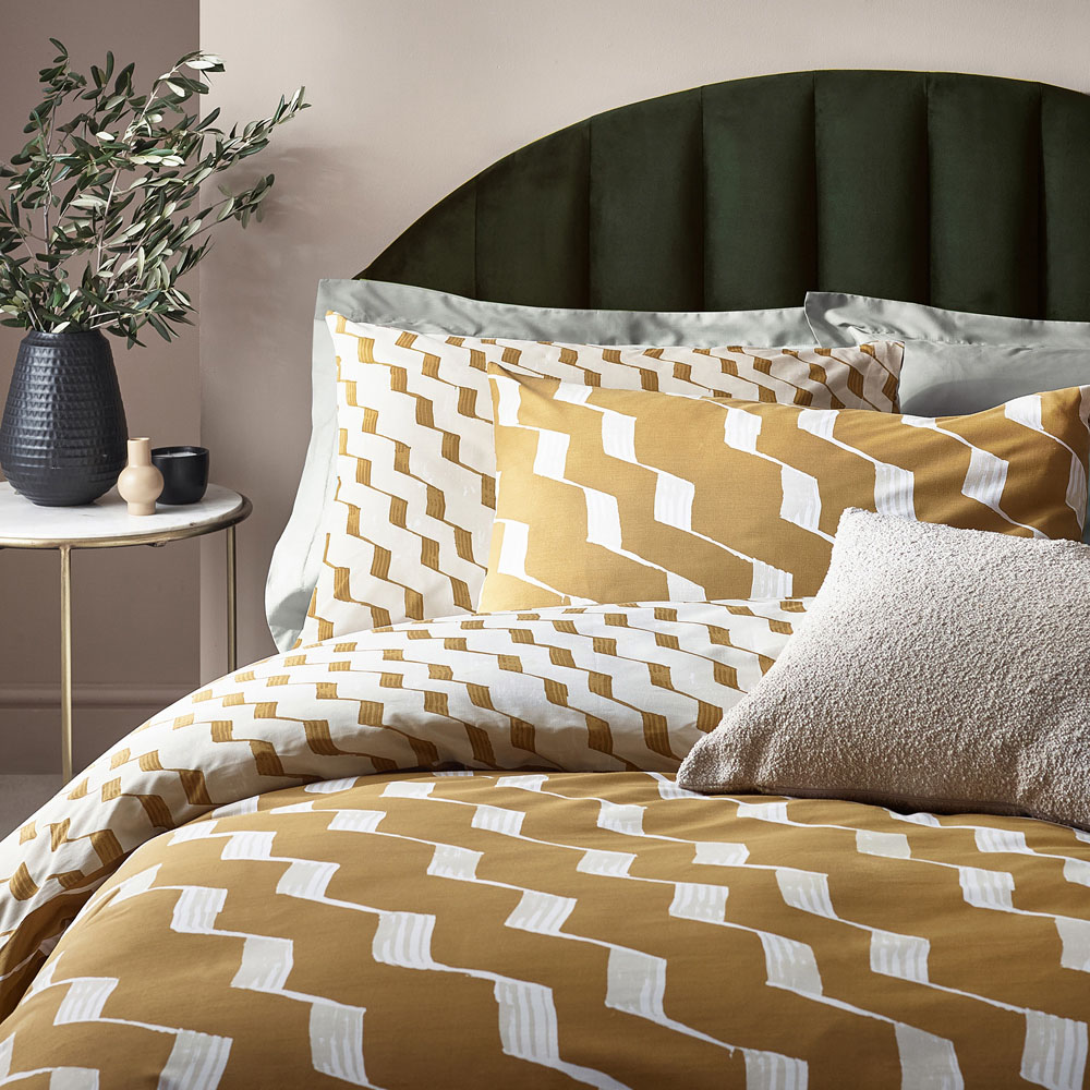 Hoem Zabine Super King Honey Abstract Geometric Duvet Set Image 3