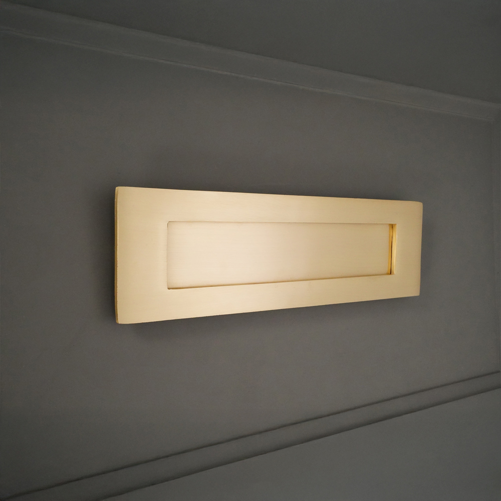Spira Brass Victorian Satin Brass Letter Plate 255mm Image 2