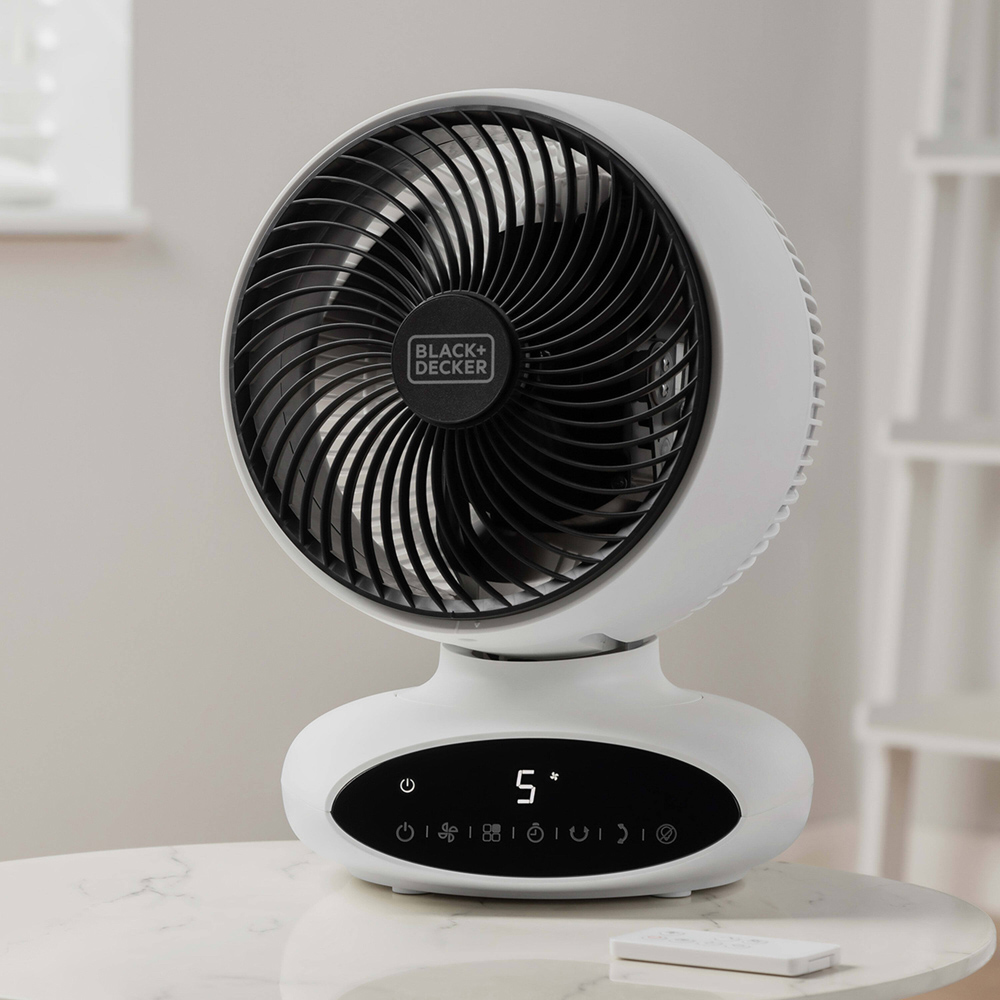 BLACK+DECKER White Circulation Desk Fan 9 inch Image 2