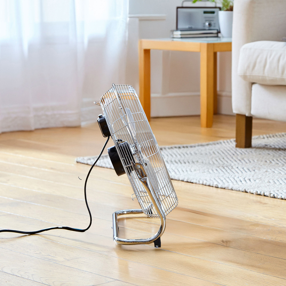 Neo Chrome High Velocity Metal Freestanding Floor Fan 9 inch Image 3