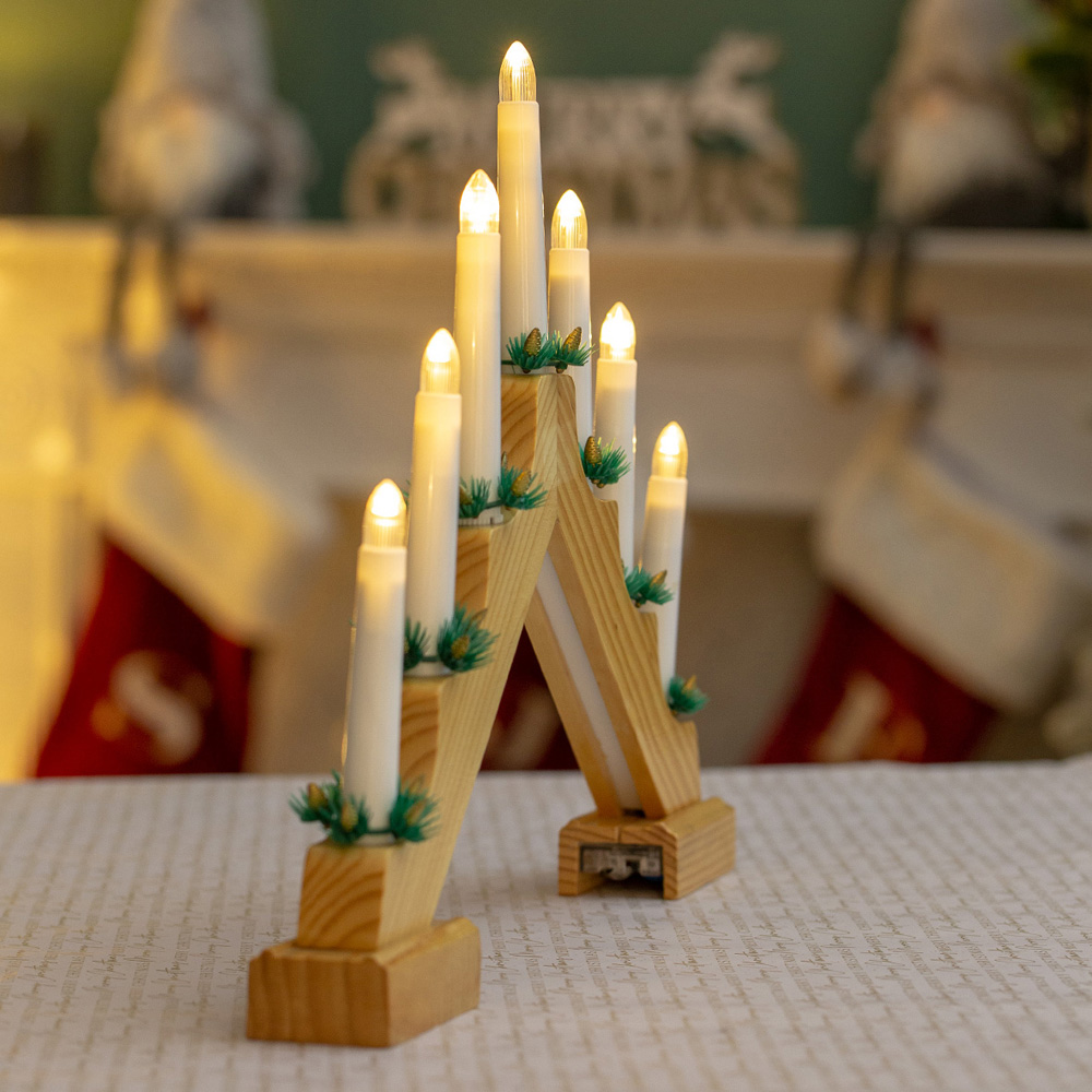 The Christmas Workshop 7 LED Battery Operated Pine Wooden Candle Bridge Light Image 5