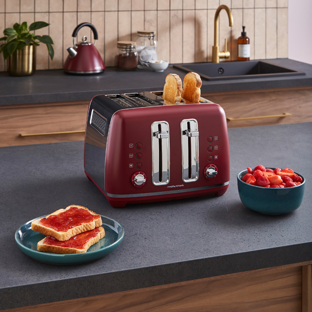 Morphy Richards Accents 242051 Rhubarb 4 Slice Toaster 2200W Image 2