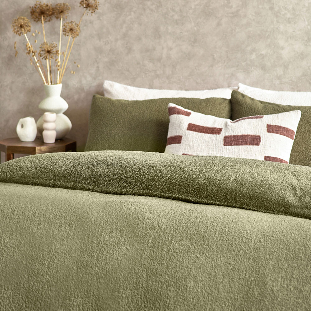 Yard Double Olive Boucle Duvet Set Image 3