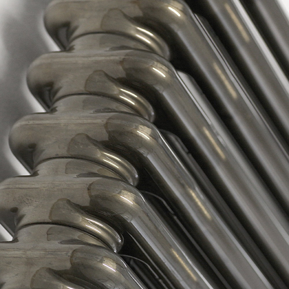 Terma Colorado 3683 BTU Clear Lacquer Radiator 600 x 834mm Image 8