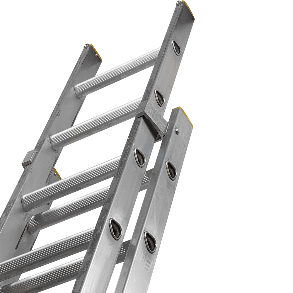 LFI PRo Double Section 7 Rung Extension Ladder 2m Image 4
