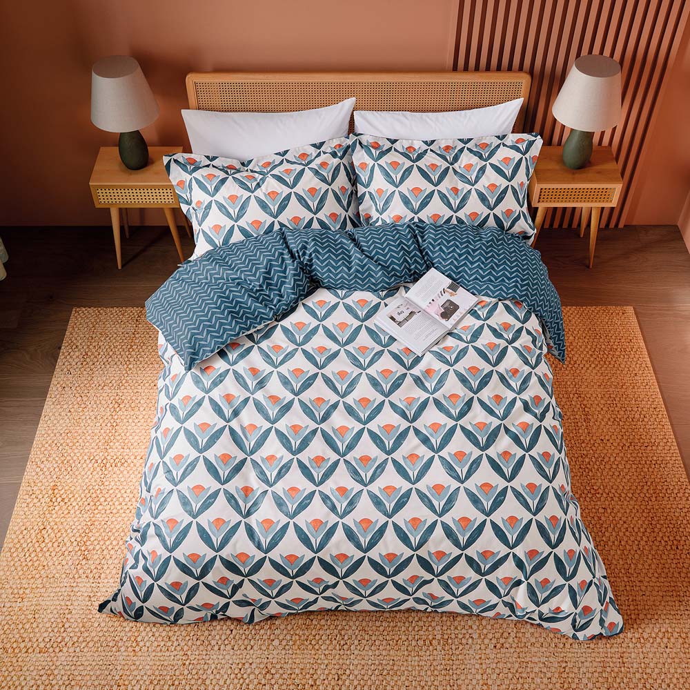 Scion Tulip Trellis Double Navy Duvet Set Image 3
