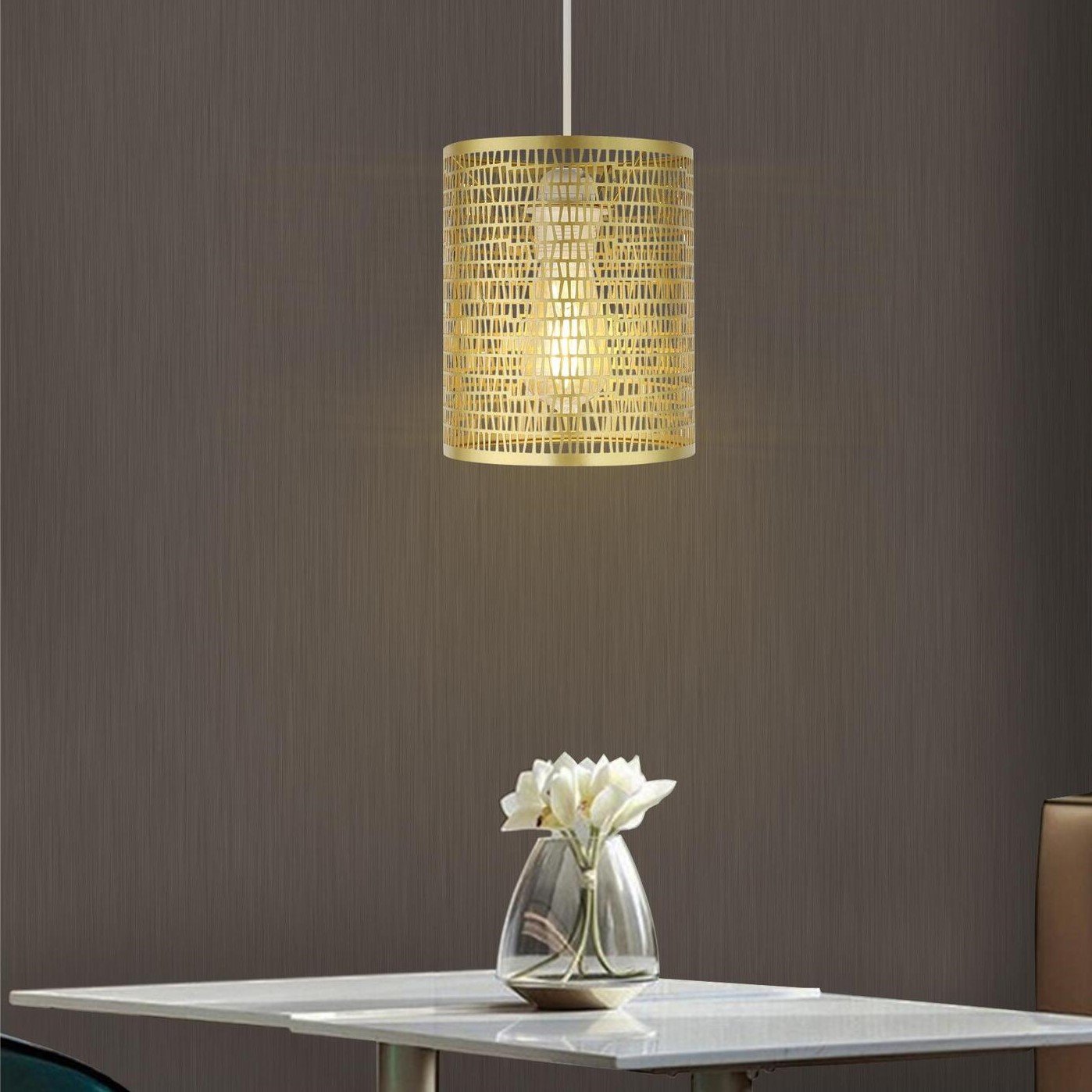 Nahla Pendant - Gold Image