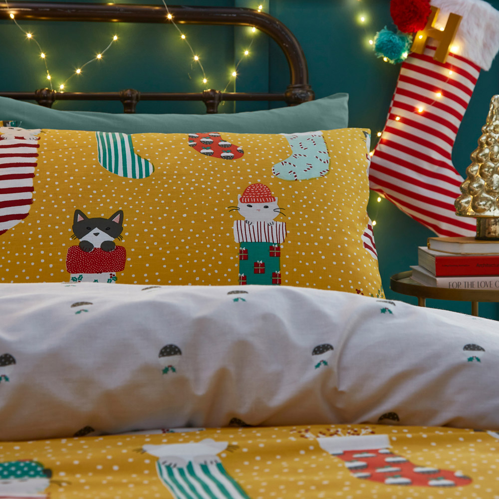 furn. Meowy Christmas Toddler Ochre Festive Duvet Cover Set Image 2
