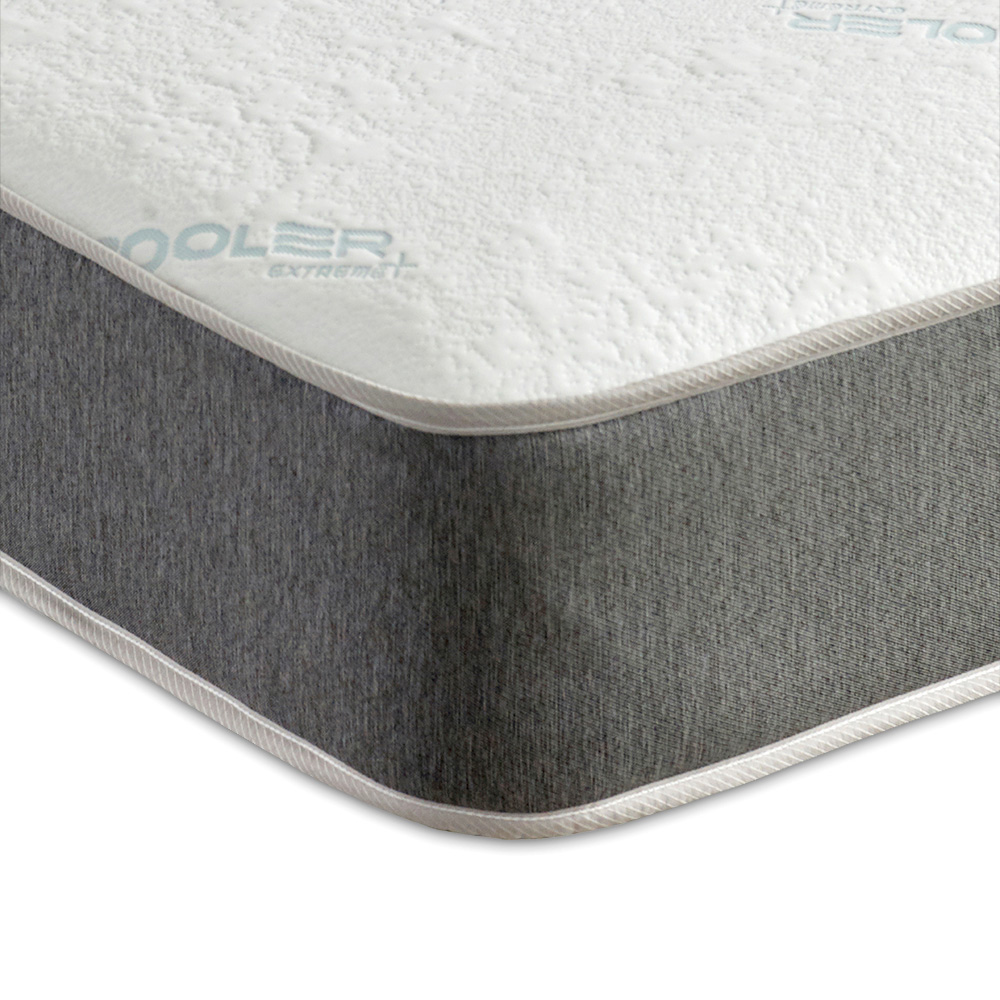 Starlight Beds Small Double Hybrid Cooling Memory Foam and Spring Mattress Image 3