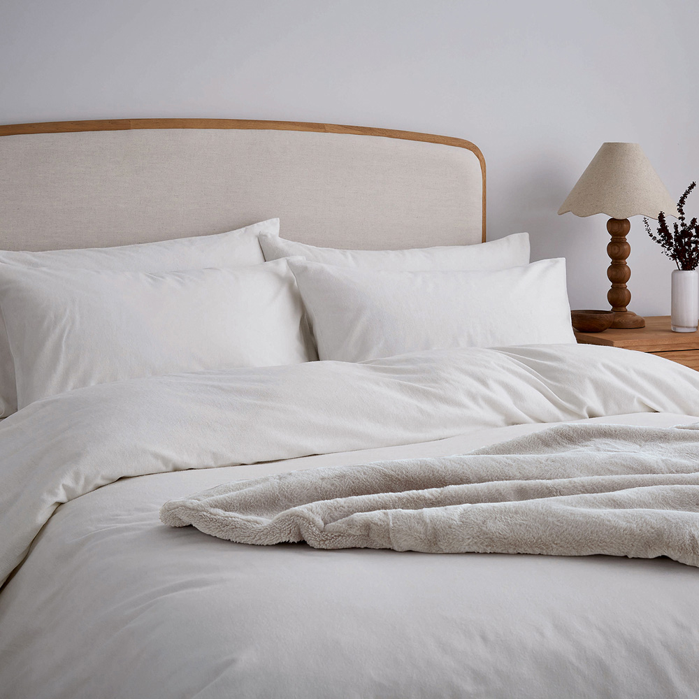 Helena Springfield Super King Size White Brushed Cotton Duvet Set Image 3