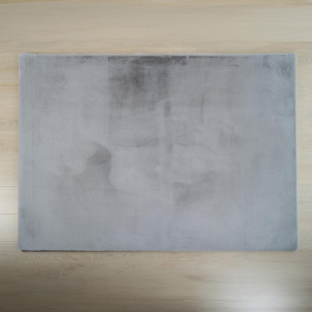 Deluxe Rabbit Faux Fur Rug  - Silver / 120cm Image 2