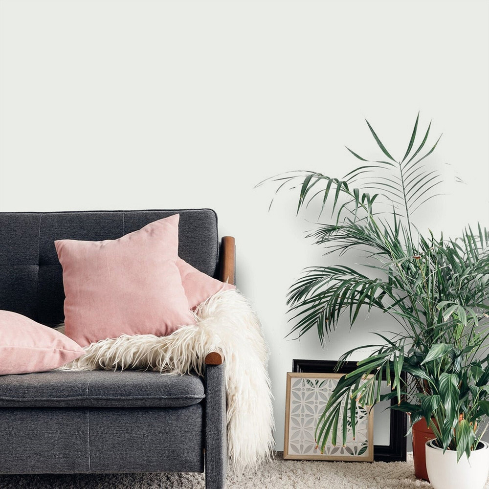 Johnstone's MY Colour Luxurious Durable Matt Paint Swansong Image 5