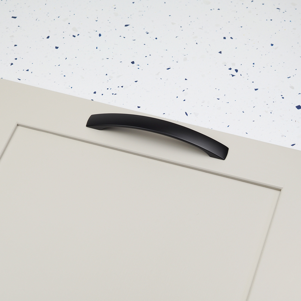 Handle & Home Matt Black Bridge Handle 160mm Image 4