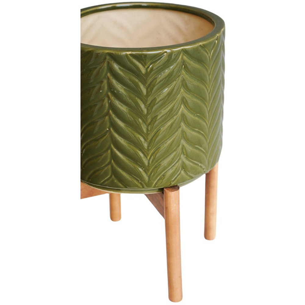 Ivyline Aspen Olive Green Flower Planter with Wooden Stand 22cm Image 3