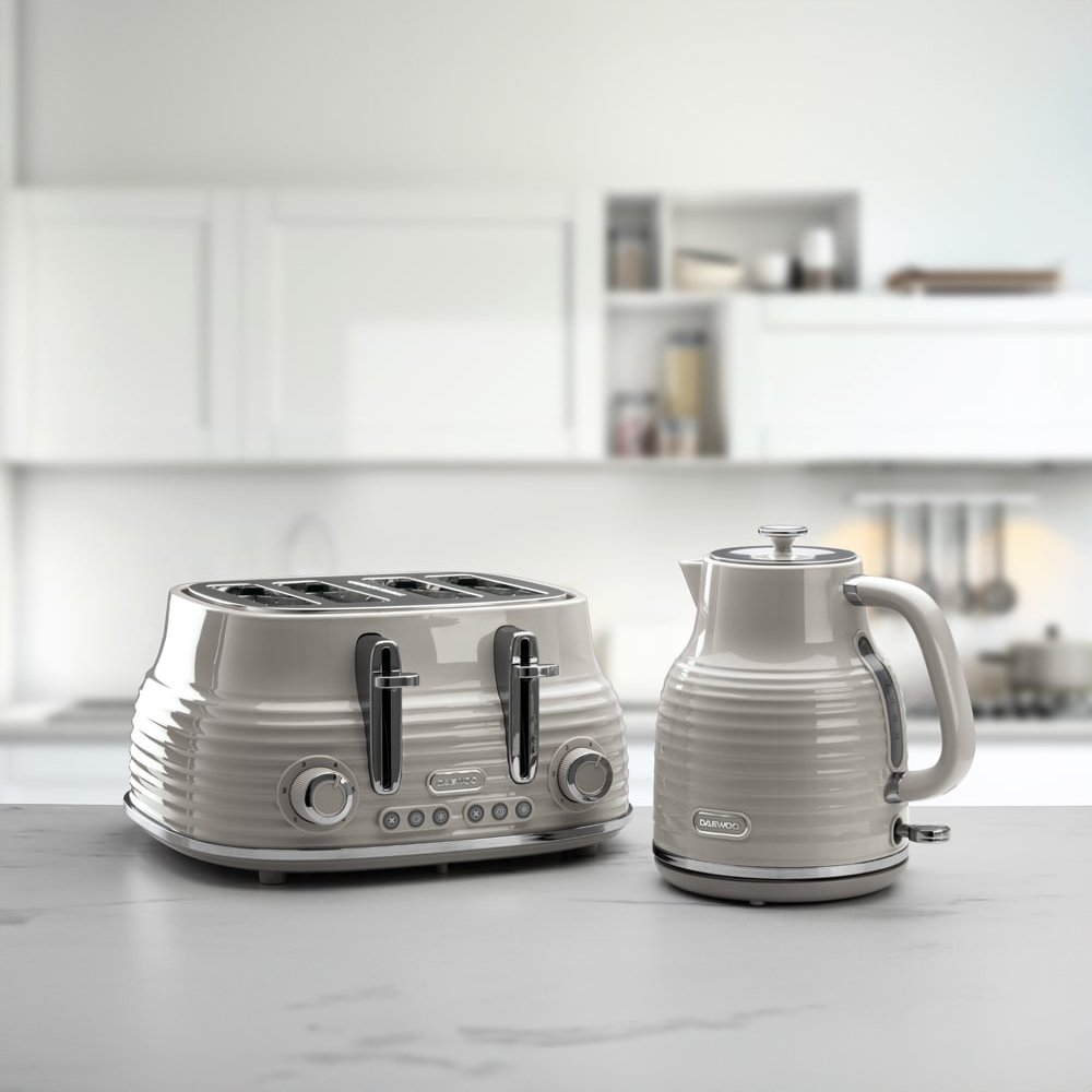 Daewoo Sienna Taupe 4 Slice Toaster Image 4