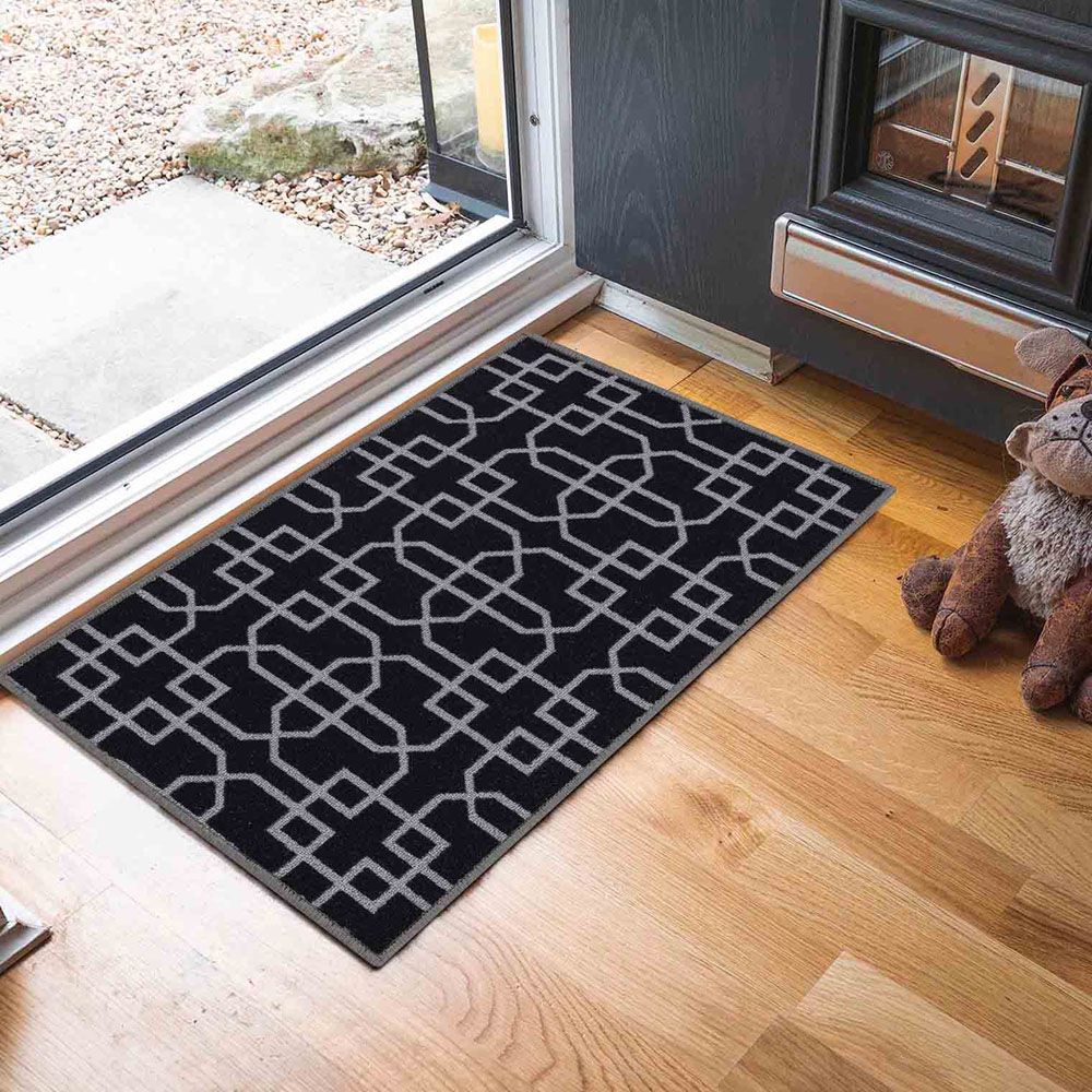 Desire Rugs Havana Black Cubed Trellis Anti Slip Door Mat 120 x 67cm Image 2