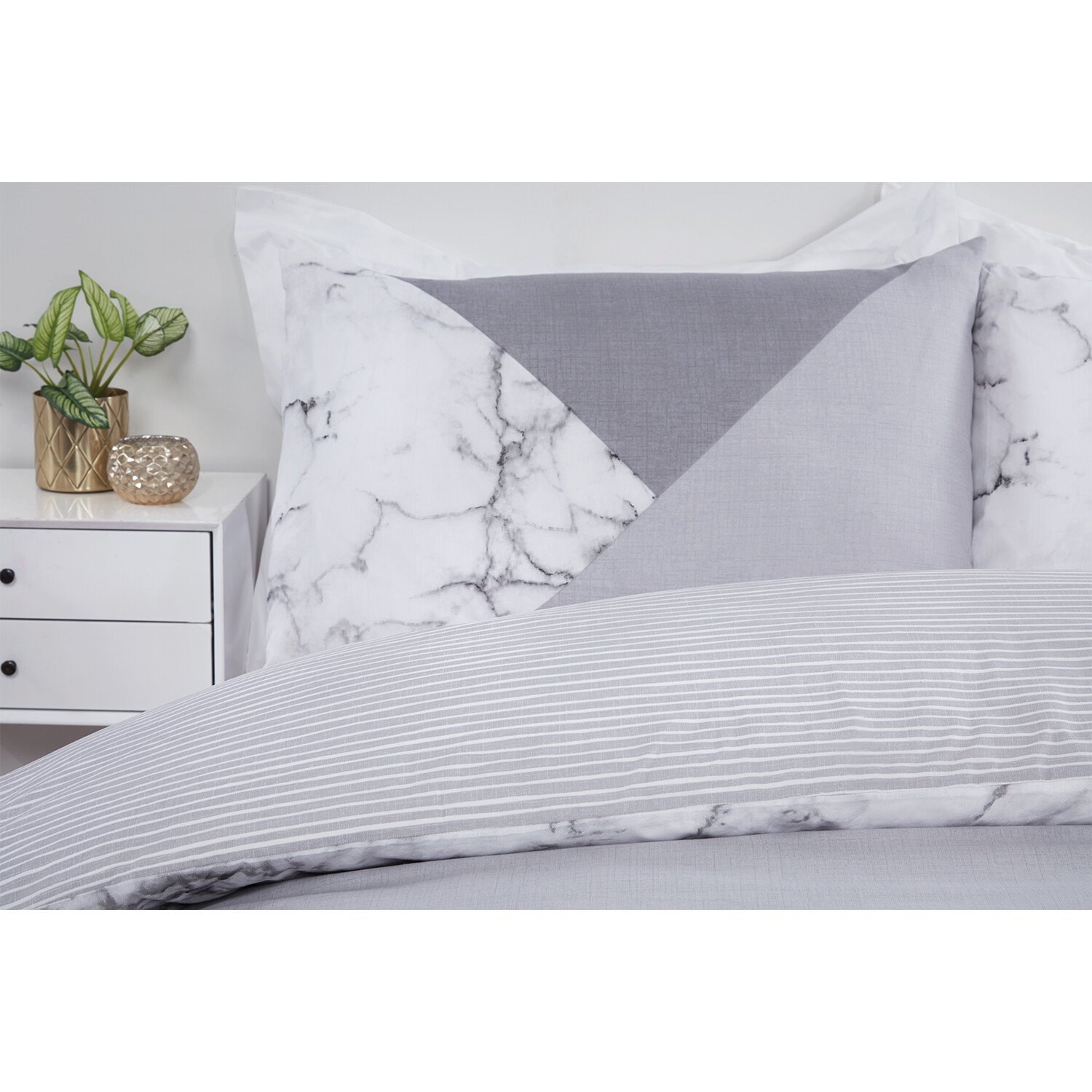 My Home Single Grey Marble Geo Duvet Set Image 3