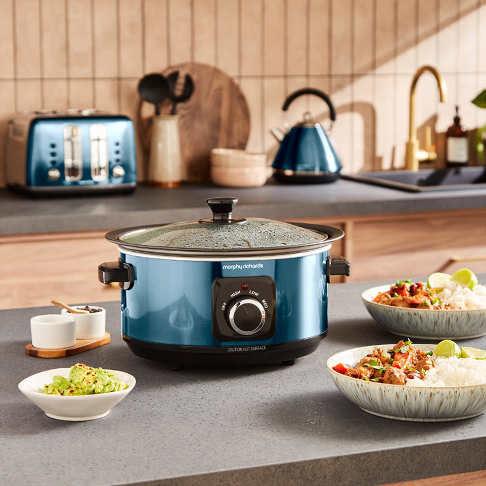 Morphy Richards Accents 460023 Blue Sear and Stew 3.5L Slow Cooker 163W Image 2